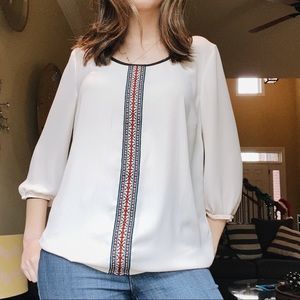 🌸3/$12🌸 Maurices Cream Blouse